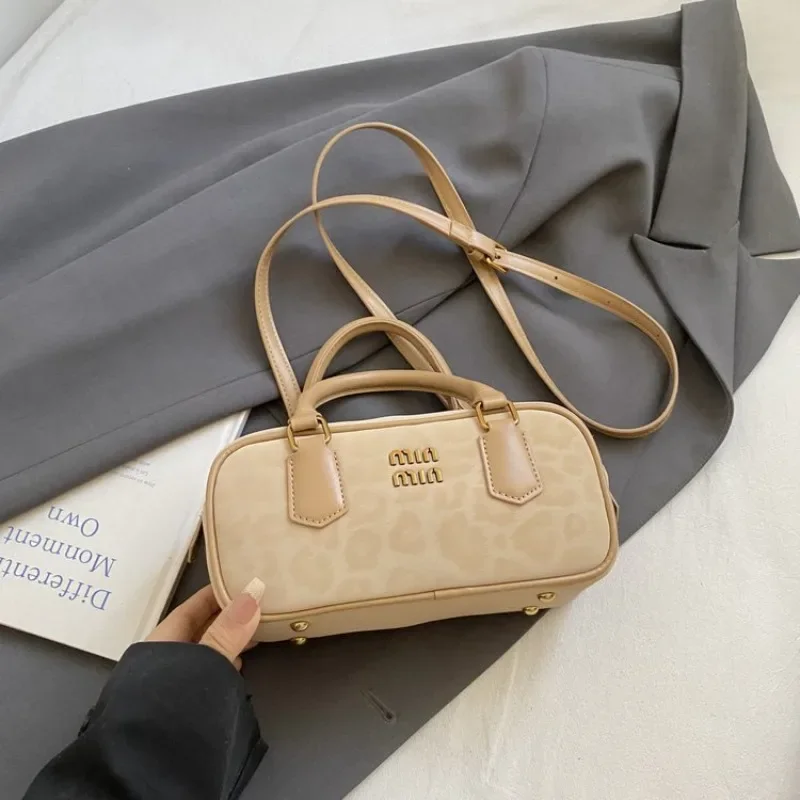 Оригинальная квадратная кожана – обзор и цена Women'S Bags Jacquemus