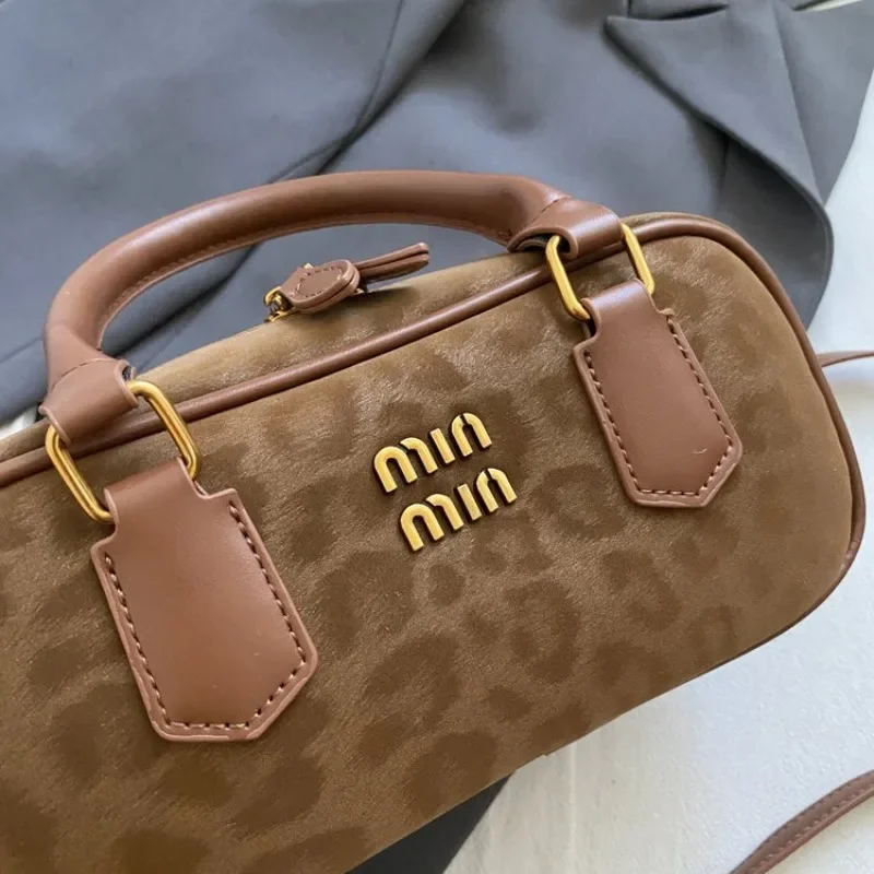 Оригинальная квадратная кожана – обзор и цена Women'S Bags Jacquemus