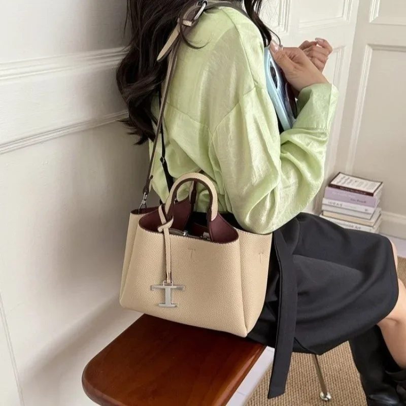 Премиальная женская сумка-тоут – обзор и цена Women'S Bags Jacquemus